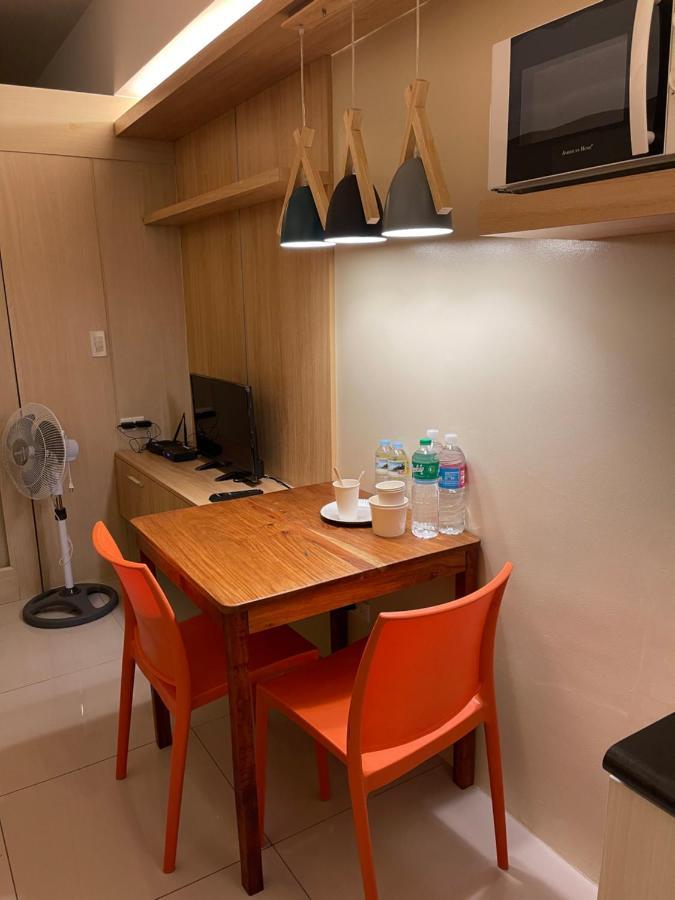 Netflix- Destina Stays At Jazz Residences Makati, Metromanila Makati City ภายนอก รูปภาพ